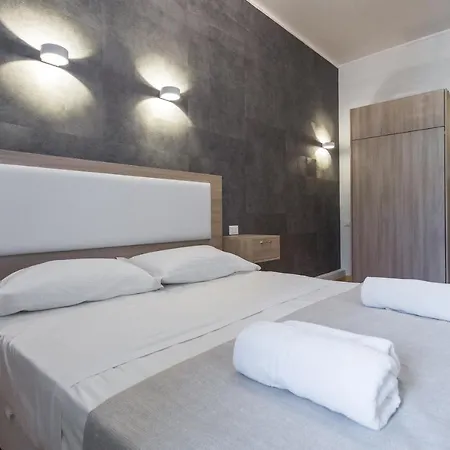 Maison d'hôtes Luciano Laterani 4*